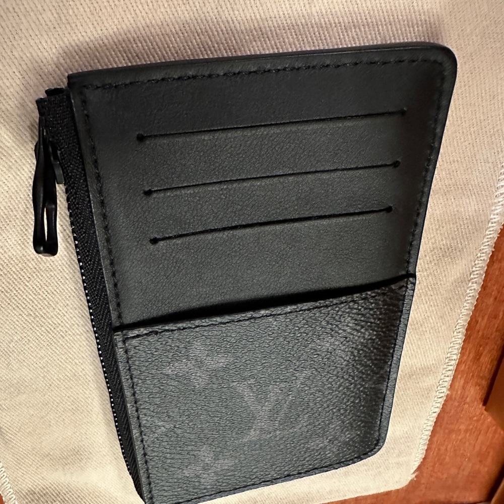 NEW Louis Vuitton Mens Eclipse Multi Card Holder Trunk M80556 + Original Receipt - Picture 6 of 9